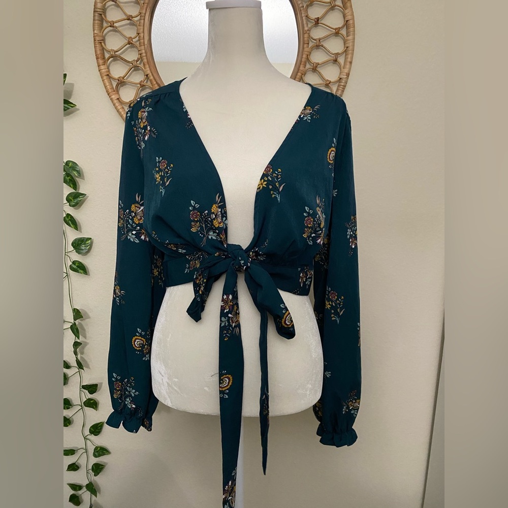 Sweet Wander Blue Teal Floral Long Sleeve Top